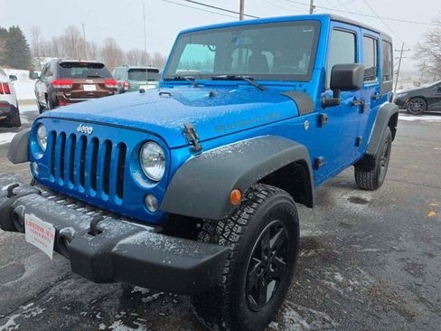 Used 2016 Jeep Wrangler Unlimited Rubicon w/ Connectivity Group image 1