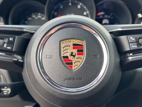 Used 2025 Porsche Macan Turbo AWD/4WD image 9