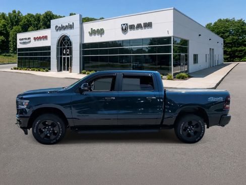 Used 2023 RAM 1500 Big Horn AWD/4WD image 3