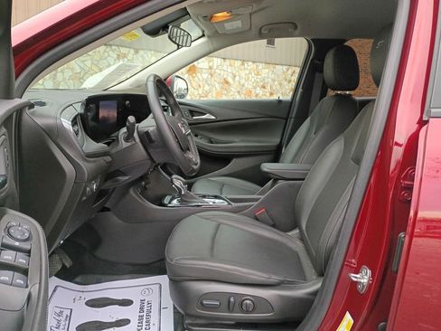 Used 2024 Buick Encore GX Sport Touring w/ Comfort Package image 9