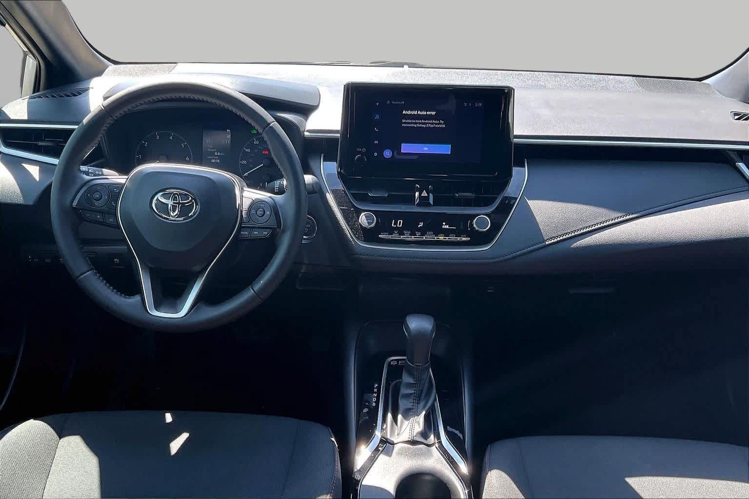 Used 2025 Toyota Corolla SE FWD image 15