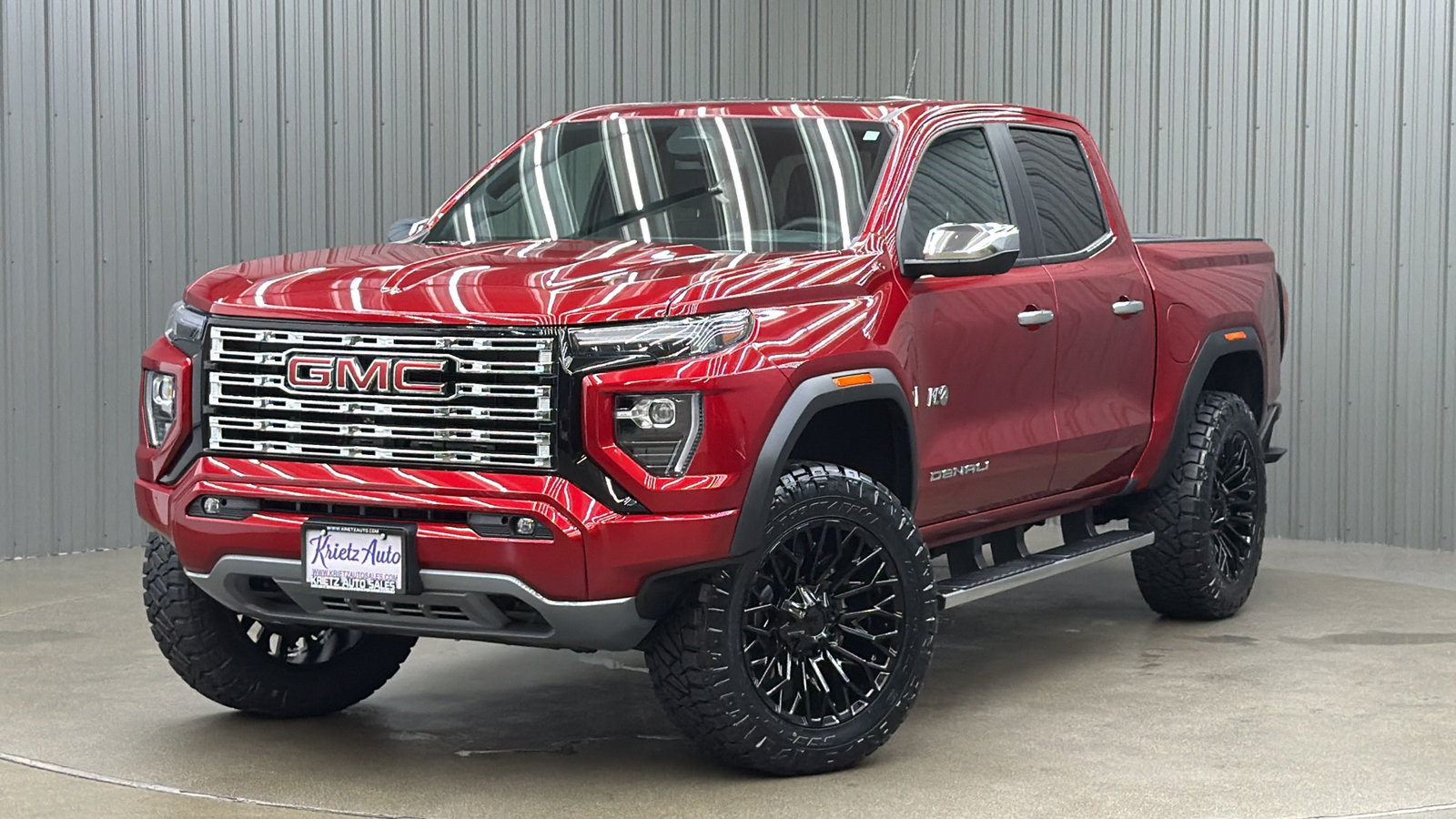 Used 2026 GMC Canyon Denali AWD/4WD image 1
