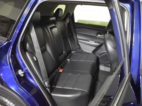 Used 2024 Nissan Rogue SV w/ SV Premium Package FWD image 31