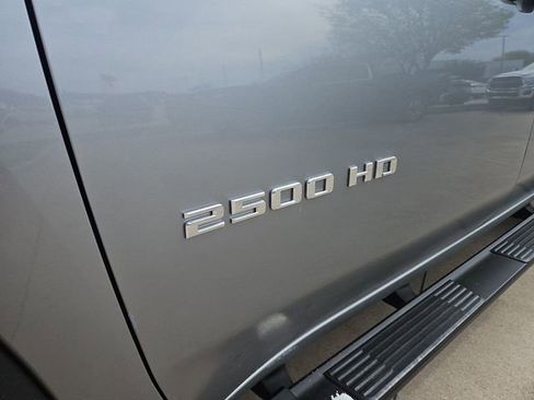 Used 2025 Chevrolet Silverado 2500 ZR2 AWD/4WD image 31