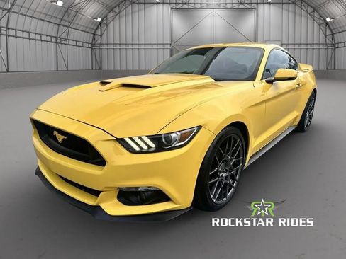 Used 2015 Ford Mustang GT Premium w/ GT Performance Package RWD image 9