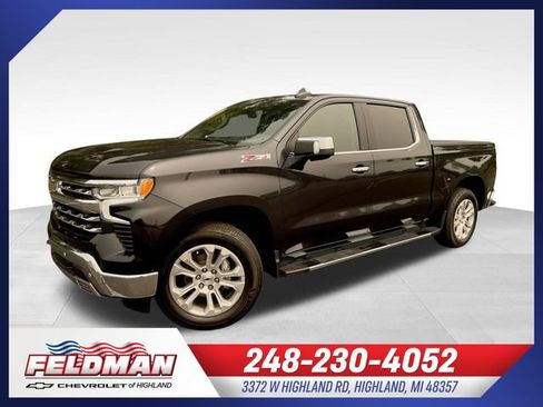 Used 2022 Chevrolet Silverado 1500 LTZ AWD/4WD image 1