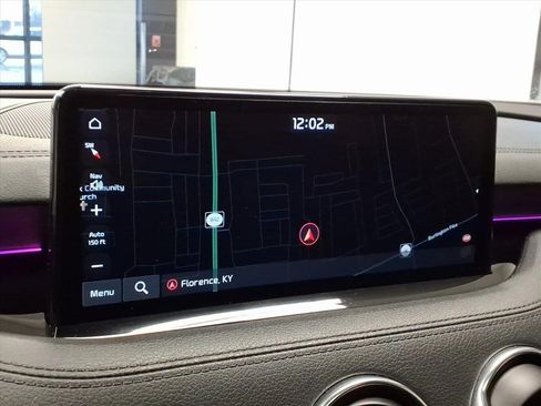 Used 2022 Kia Stinger GT1 image 16