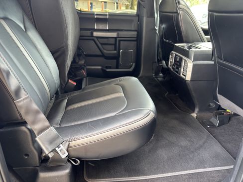 Used 2020 Ford F150 Platinum w/ Technology Package AWD/4WD image 26