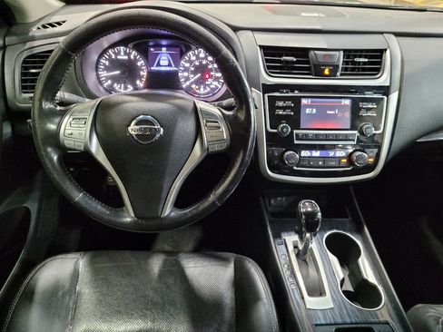 Used 2018 Nissan Altima 2.5 SL FWD image 22