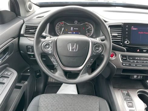 Used 2023 Honda Ridgeline Sport image 23