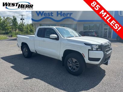 Used 2025 Nissan Frontier SV