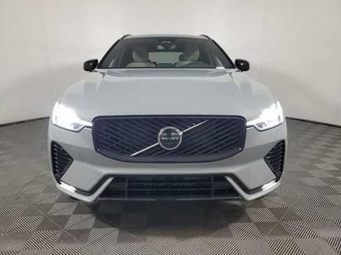 Used 2026 Volvo XC60 B5 Plus w/ Protection Package Premier image 2