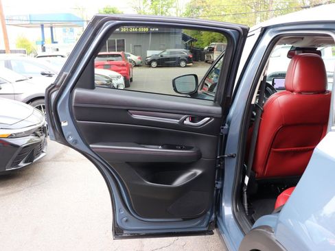 Used 2024 MAZDA CX-5 Carbon Edition AWD/4WD image 24