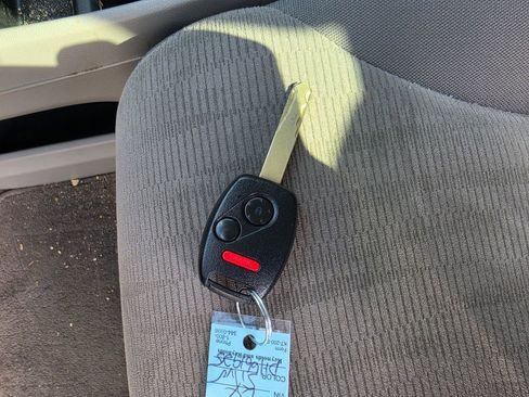 Used 2013 Honda CR-V LX image 10