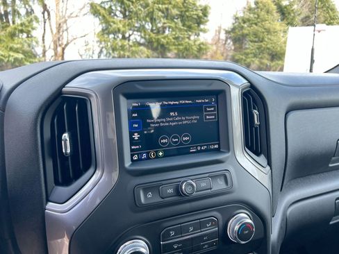 New 2026 GMC Sierra 2500 Pro w/ 1SA Pro Safety Plus Package image 15