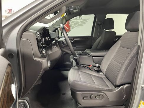 Used 2024 GMC Sierra 1500 Elevation image 11