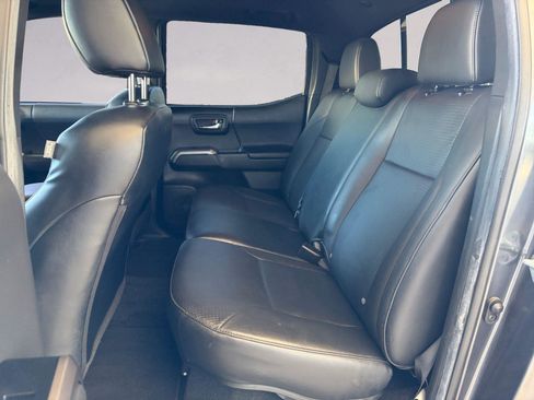 Used 2023 Toyota Tacoma Limited image 13