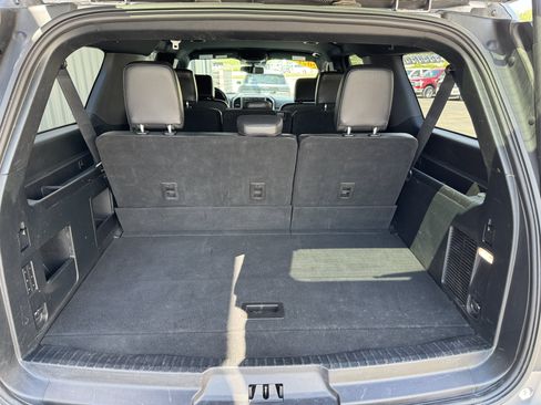 Used 2021 Ford Expedition Max XLT AWD/4WD image 36