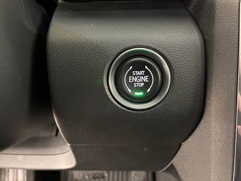 Used 2025 GMC Acadia Elevation w/ Super Cruise Package image 24