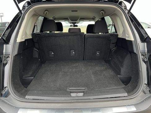 Used 2023 Nissan Rogue SV image 25