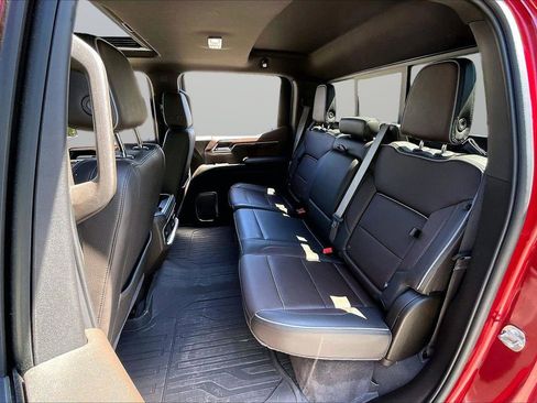 Used 2024 GMC Sierra 1500 Denali AWD/4WD image 22