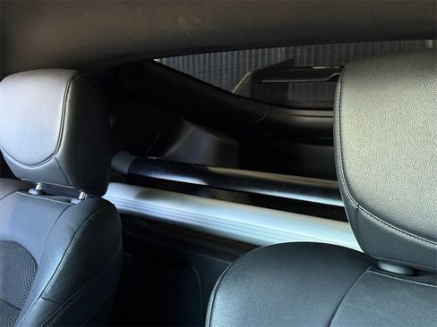 Used 2017 Nissan 370Z Touring image 13