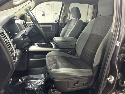 Used 2019 RAM 1500 Big Horn image 19