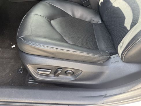 Used 2024 Toyota Camry XSE image 29