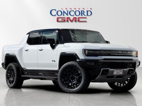 New 2026 GMC Hummer EV 4x4 Crew Cab image 2