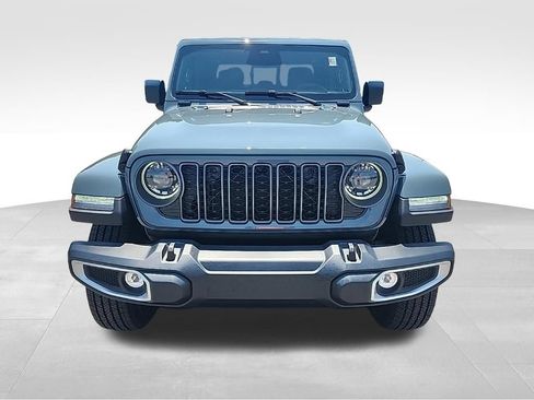 New 2026 Jeep Gladiator Sport AWD/4WD image 2