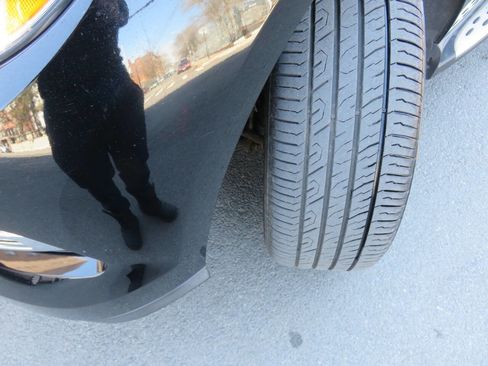 Used 2015 Mercedes-Benz ML 350 4MATIC image 31