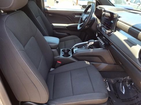 Used 2023 Chevrolet Colorado LT w/ LT Convenience Package image 25