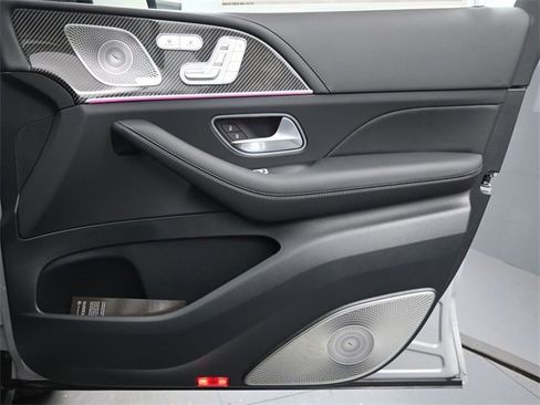 New 2026 Mercedes-Benz GLS 63 AMG 4MATIC image 32