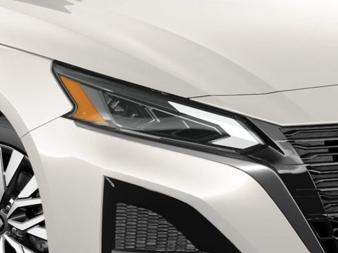 New 2026 Nissan Altima 2.5 SV FWD image 11