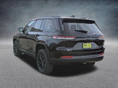 New 2026 Jeep Grand Cherokee Altitude AWD/4WD image 7