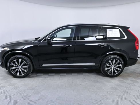 Used 2025 Volvo XC90 B5 Core image 2