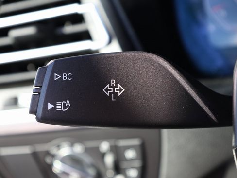 Used 2025 BMW X4 xDrive30i image 42