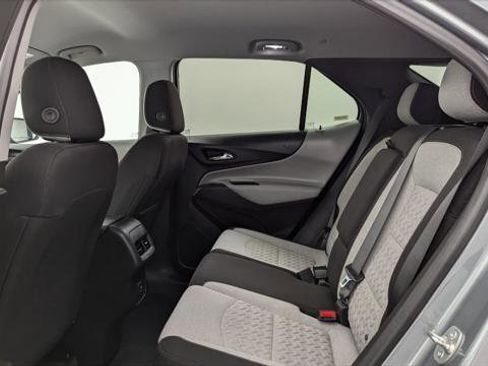 Used 2023 Chevrolet Equinox LT image 16