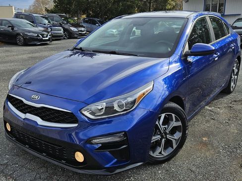 Used 2019 Kia Forte LXS image 1