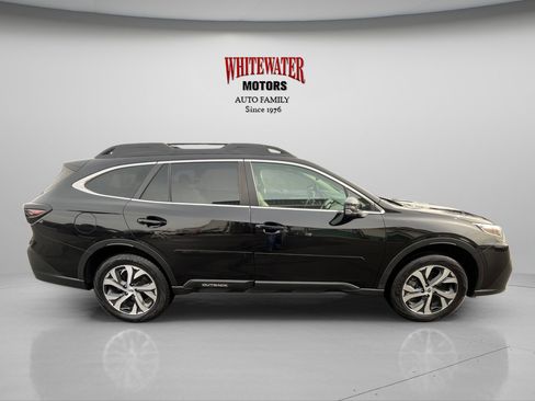 Used 2022 Subaru Outback Limited image 6