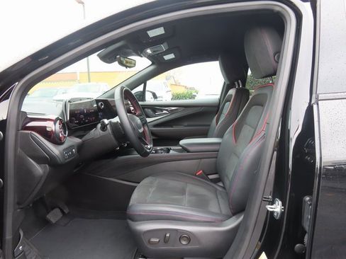 Used 2024 Chevrolet Blazer EV RS image 13