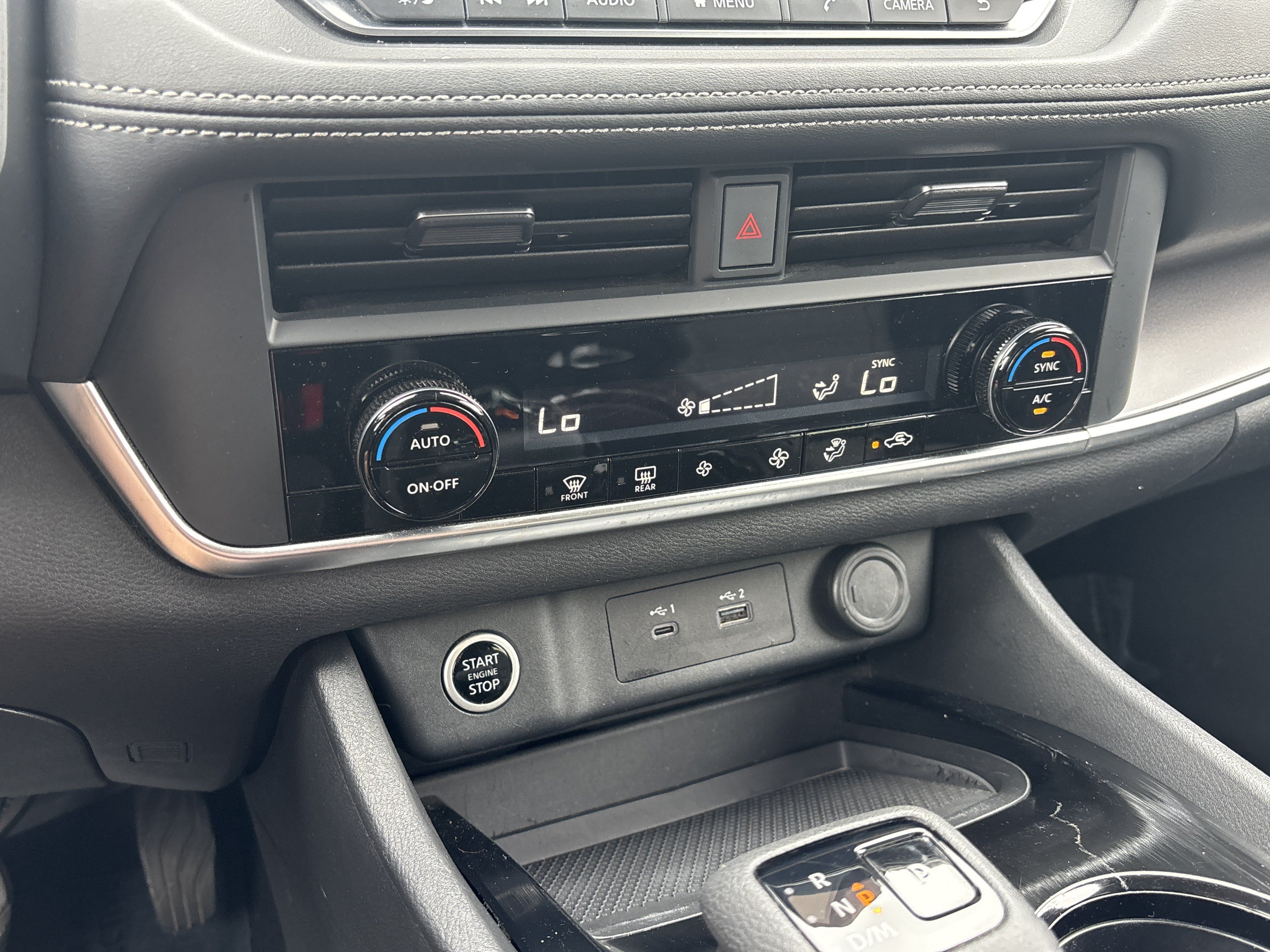 Used 2023 Nissan Rogue SV AWD/4WD image 22