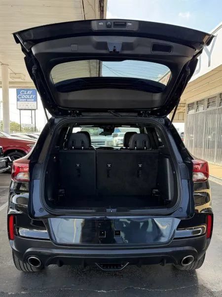 Used 2022 Chevrolet TrailBlazer RS FWD image 12