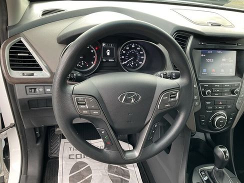Used 2018 Hyundai Santa Fe Sport w/ 2.4L Value Package 02 FWD image 20