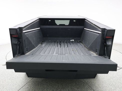 Used 2024 Tesla Cybertruck AWD Crew Cab image 25