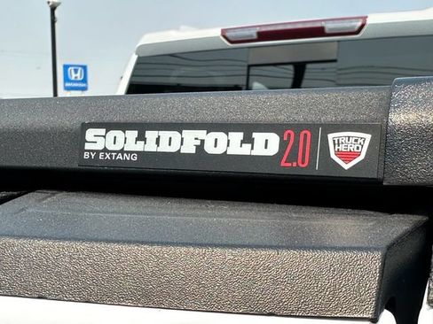 Used 2025 GMC Sierra 1500 AT4 w/ AT4 Premium Package AWD/4WD image 40