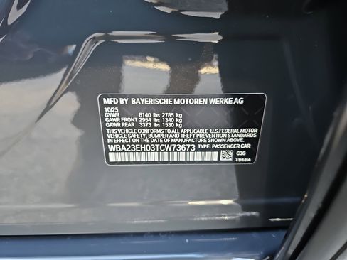 New 2026 BMW 740i image 39