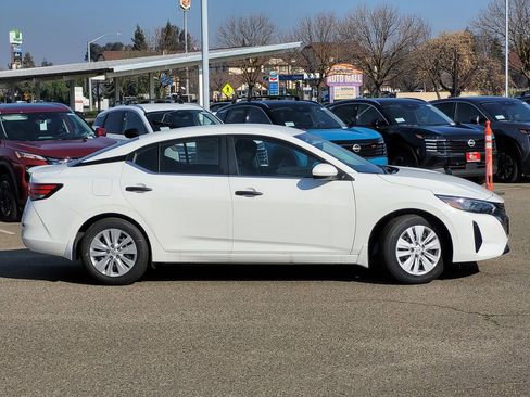 New 2025 Nissan Sentra S image 3