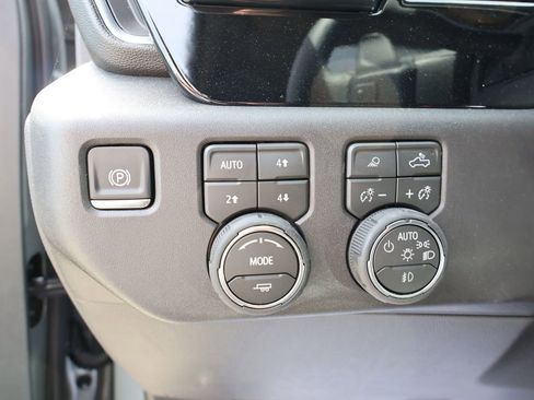 New 2026 Chevrolet Silverado 1500 LT Trail Boss w/ LT Trail Boss Premium Package AWD/4WD image 13