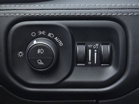 New 2026 RAM 1500 Limited image 27